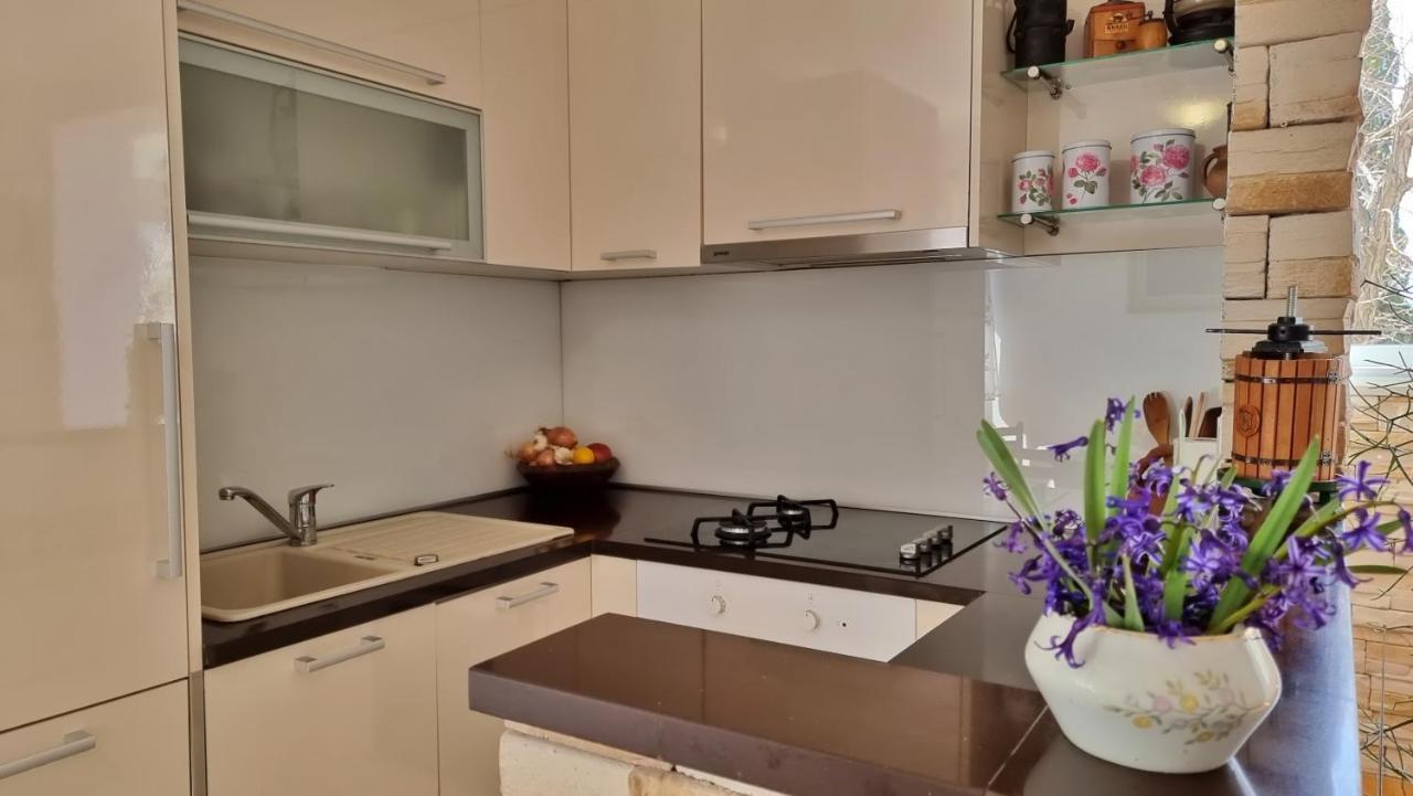 Apartment Tica Омиш Экстерьер фото