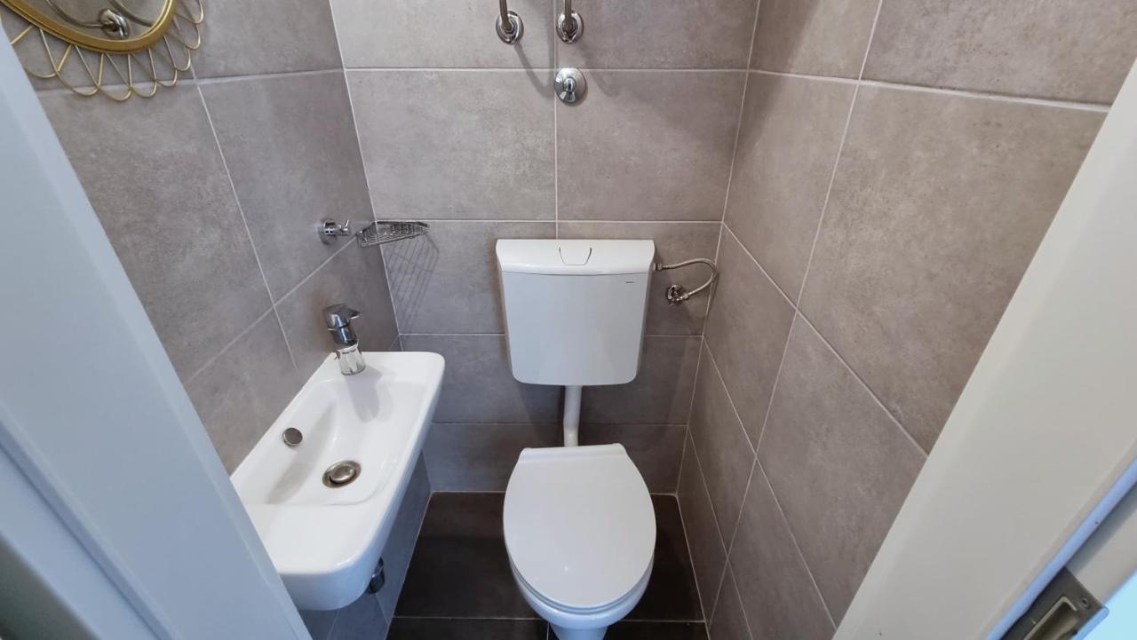Apartment Tica Омиш Экстерьер фото